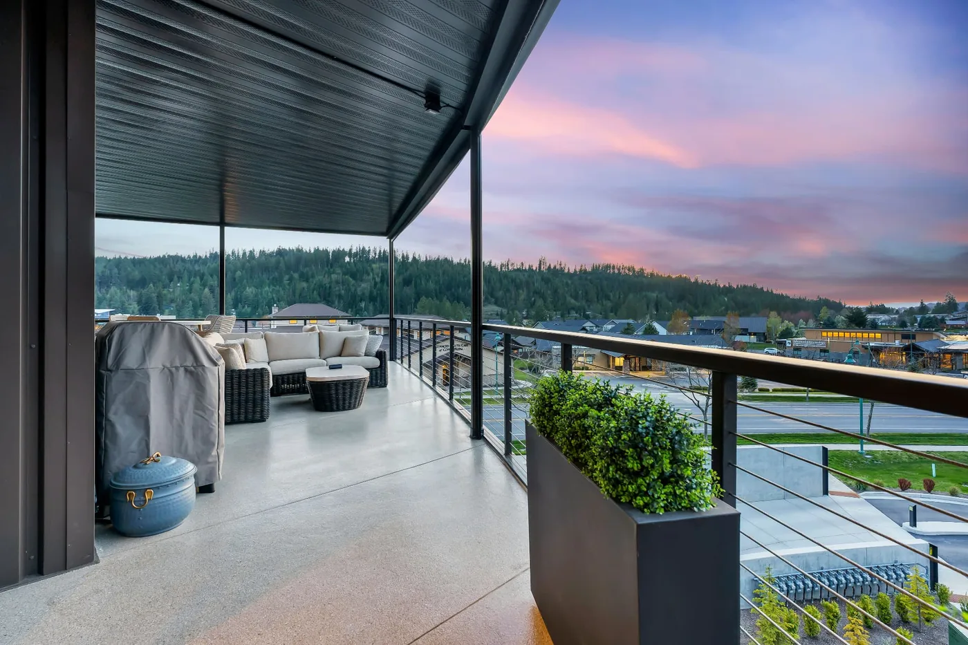 RiverStone Residence 301 property view 7